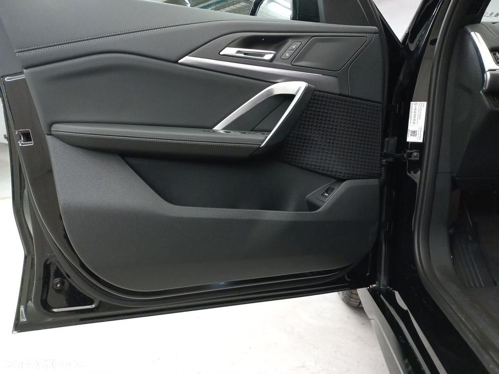 BMW X1 sDrive20i mHEV sport - 12