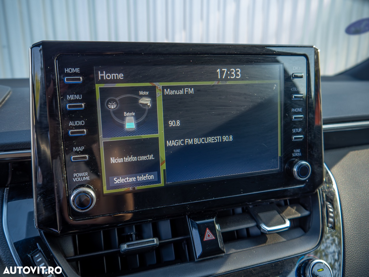 Toyota Corolla 1.8 HSD Business - 20