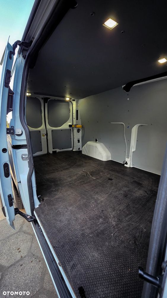 Ford Transit Custom - 17