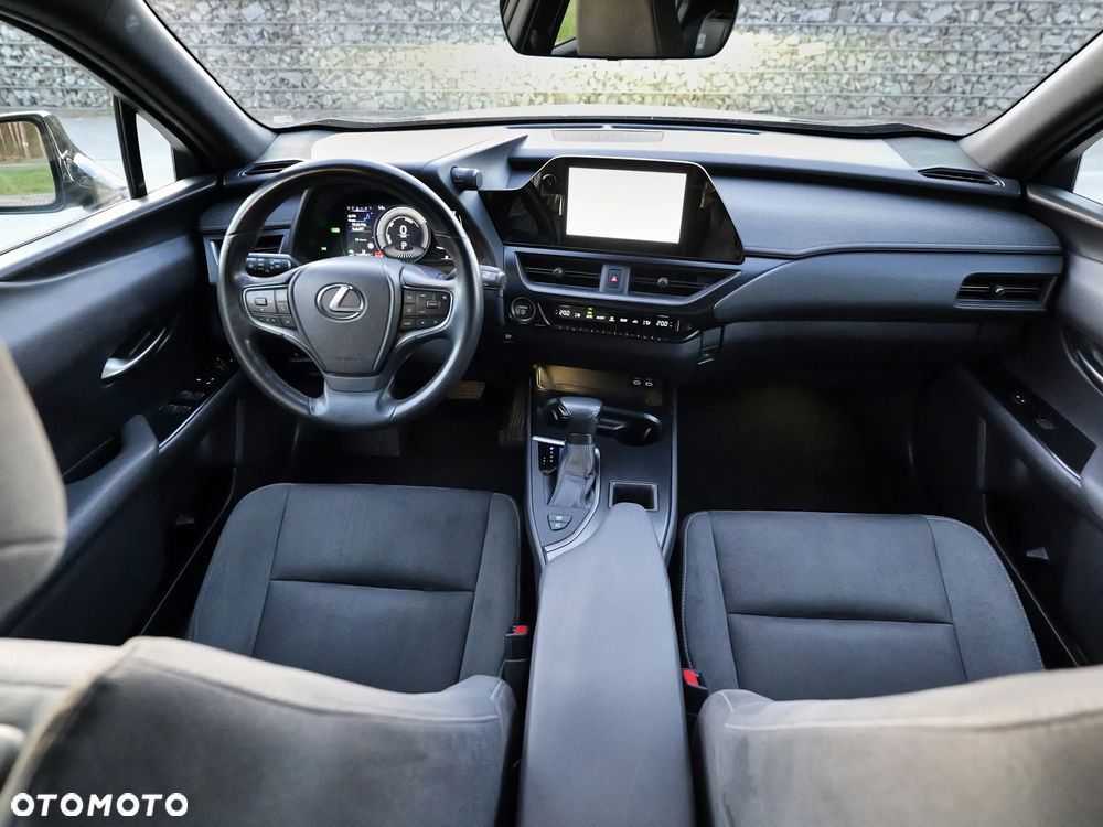Lexus UX 250h GPF Elegance 2WD - 27