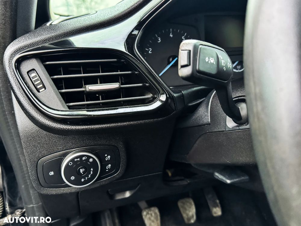 Ford Fiesta 1.0 EcoBoost Trend - 14