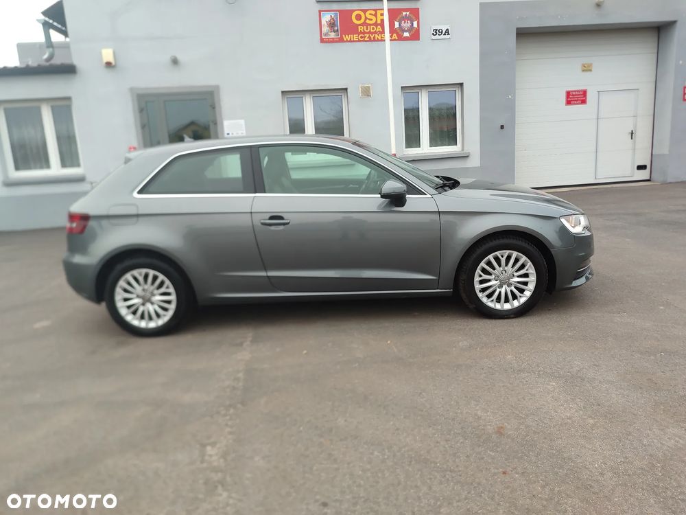 Audi A3 3-drzwiowe 1.4 TFSI Ambition - 23