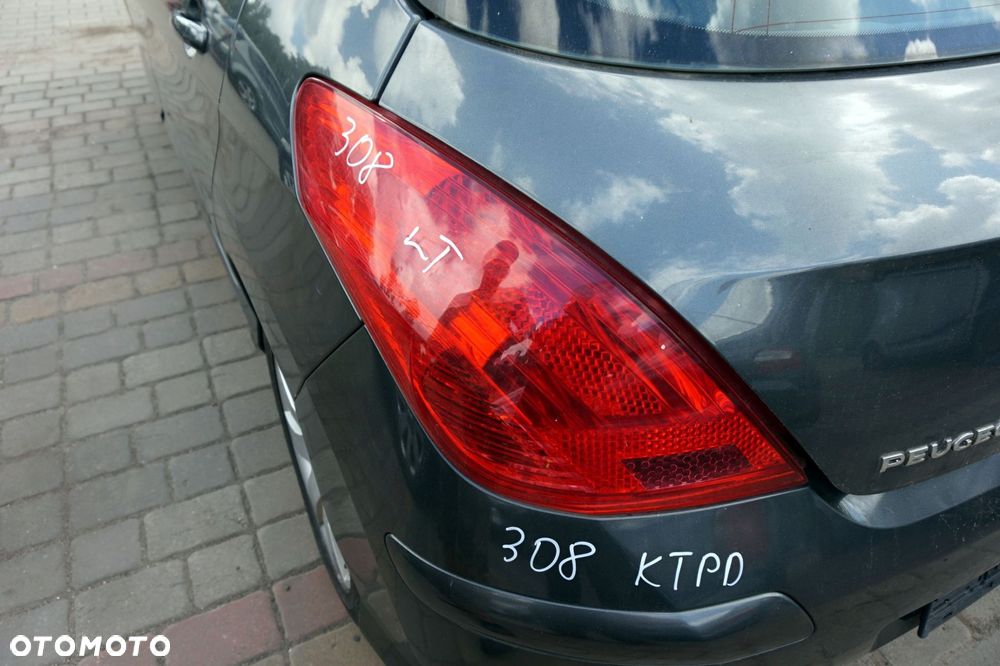 LAMPA TYLNA LEWA 308 I T7 5D HB  PEUGEOT 2007-2011 - 1