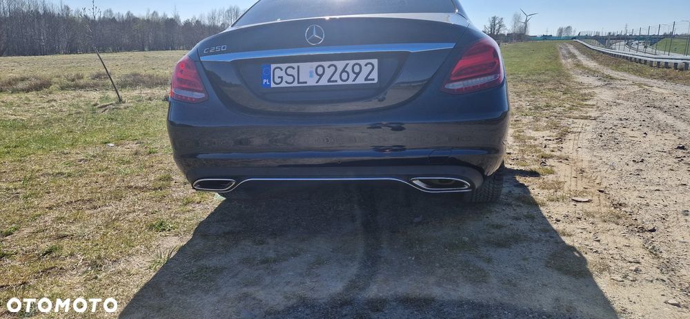 Mercedes-Benz Klasa C 250 7G-TRONIC - 12