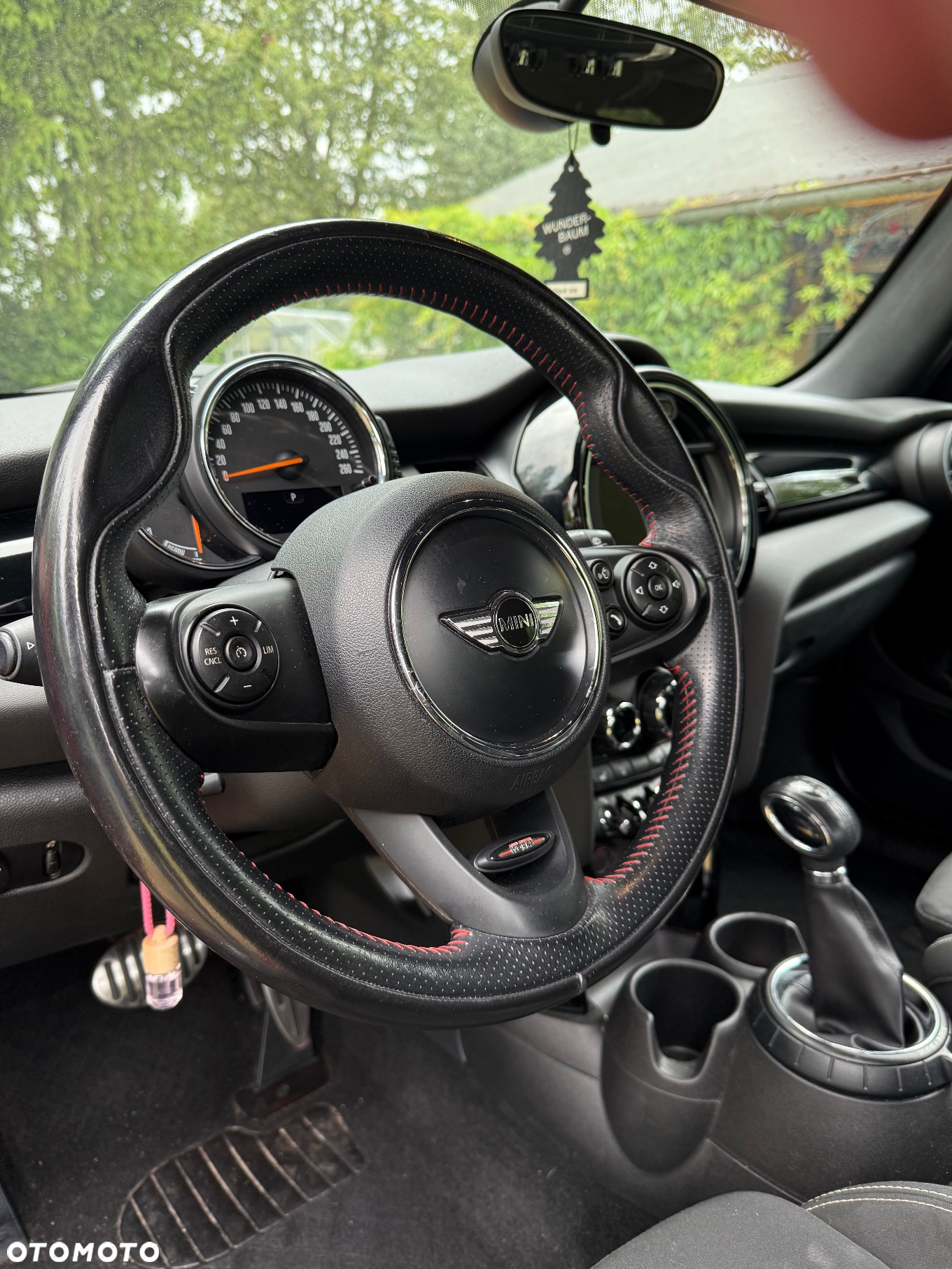 MINI Cooper Standard - 6