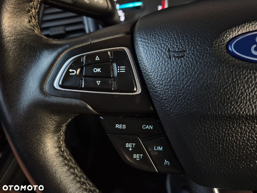 Ford EcoSport - 11