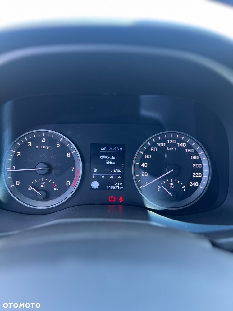 Hyundai Tucson - 16