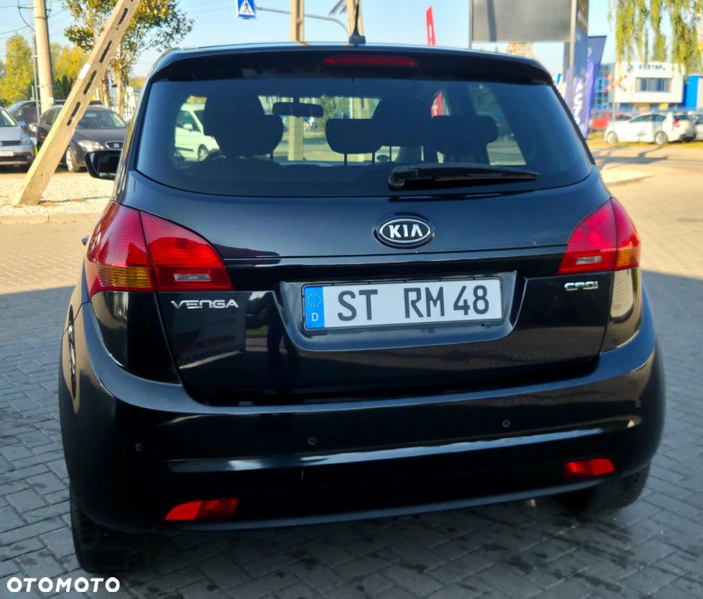 Kia Venga 1.6 CRDi 128 Titanium Collection - 13