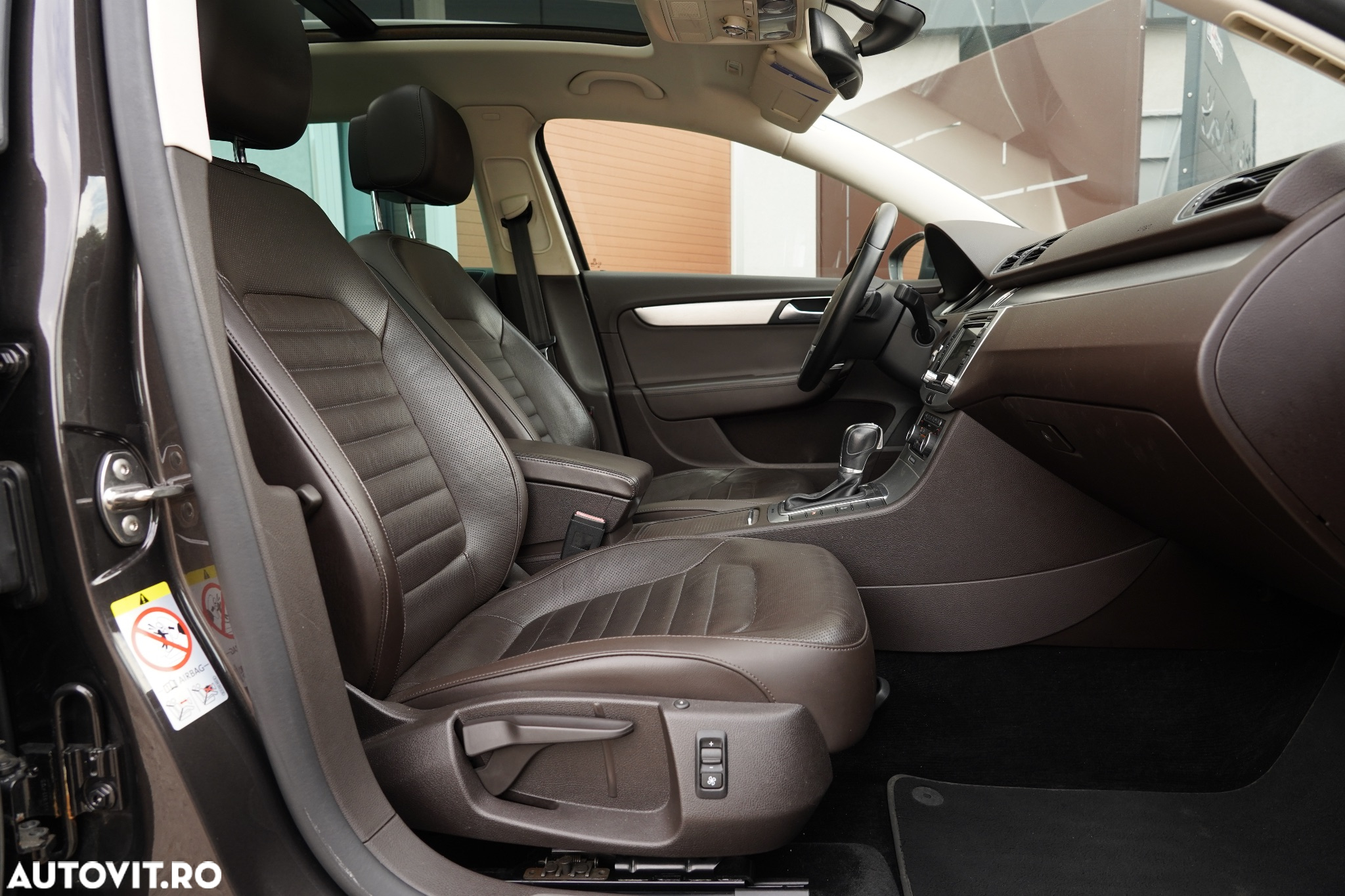 Volkswagen Passat Variant 2.0 TDI BlueMotion Technology Comfortline - 14