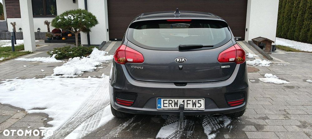 Kia Ceed 1.4 Vision - 17