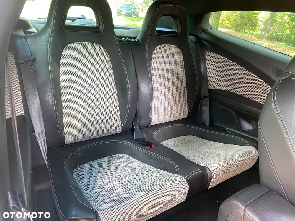 Volkswagen Scirocco 2.0 TSI - 15