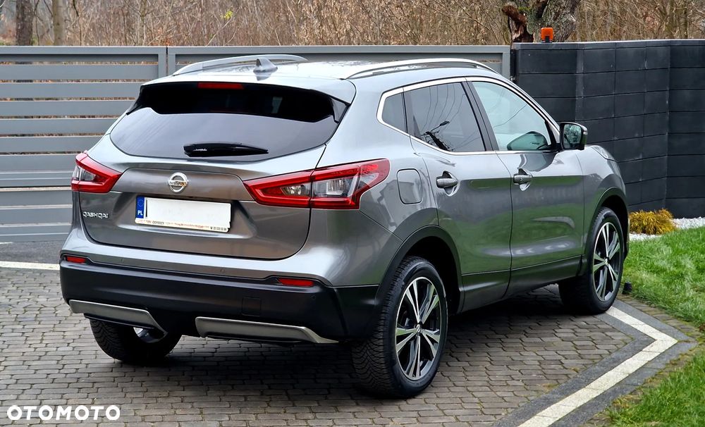 Nissan Qashqai 1.5 dCi N-Connecta - 19