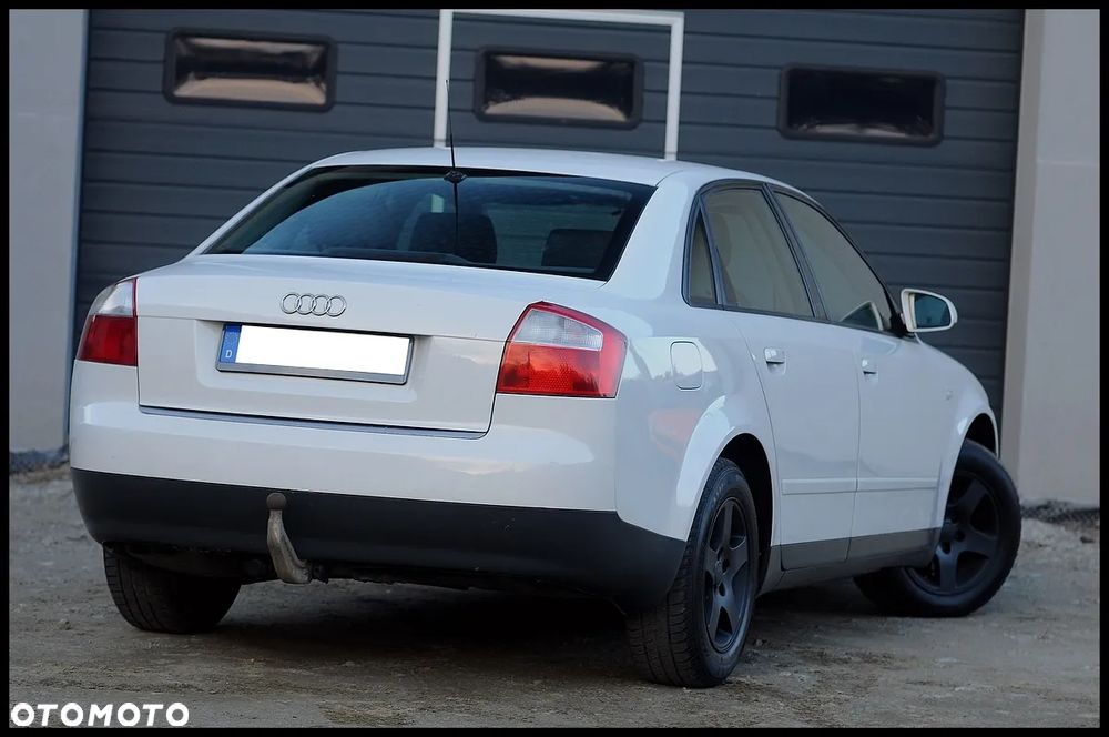 Audi A4 Limousine - 19