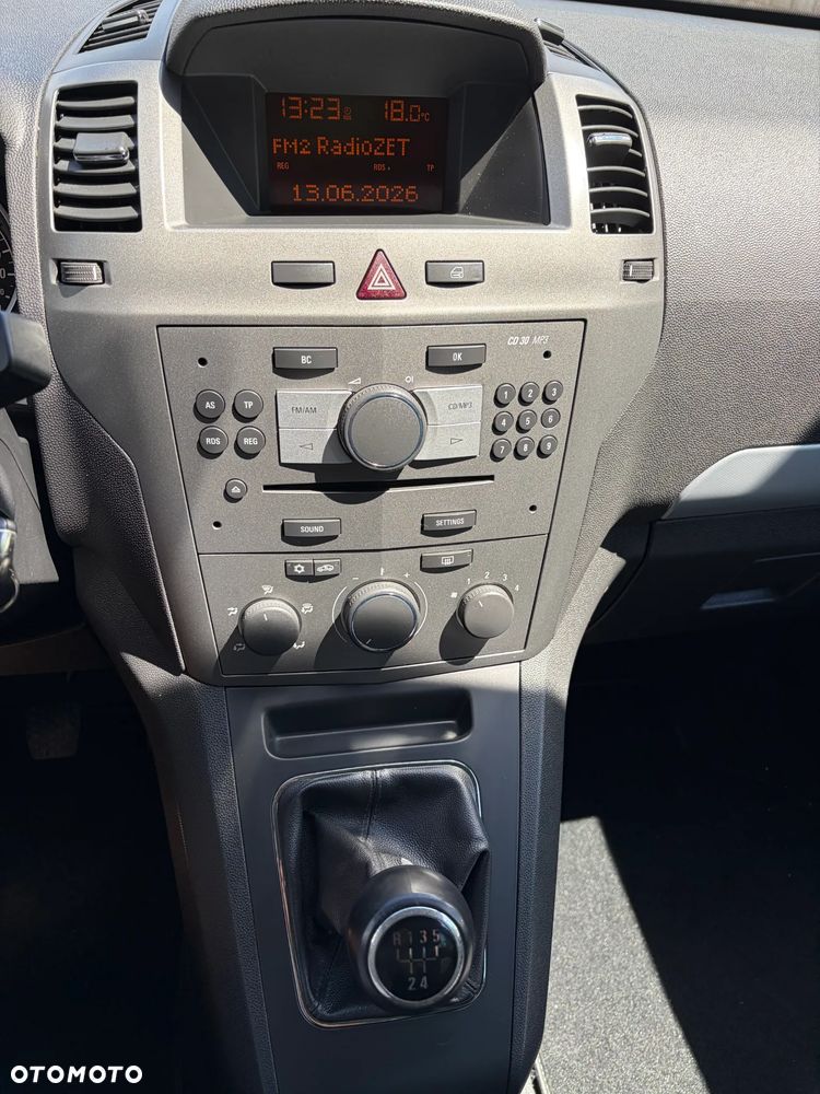 Opel Zafira 1.8 Family - 28