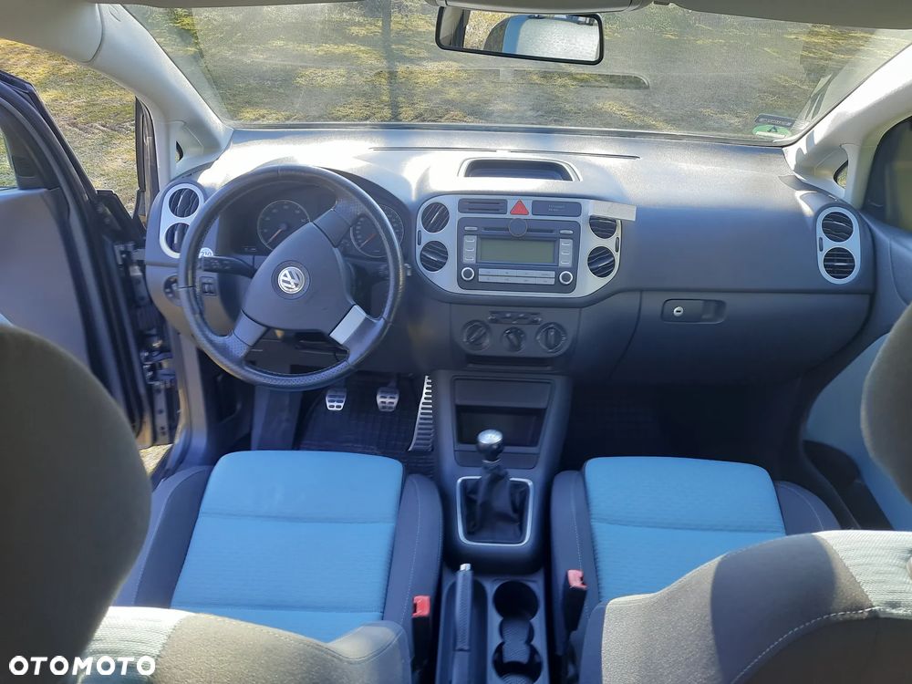 Volkswagen Golf Plus - 8