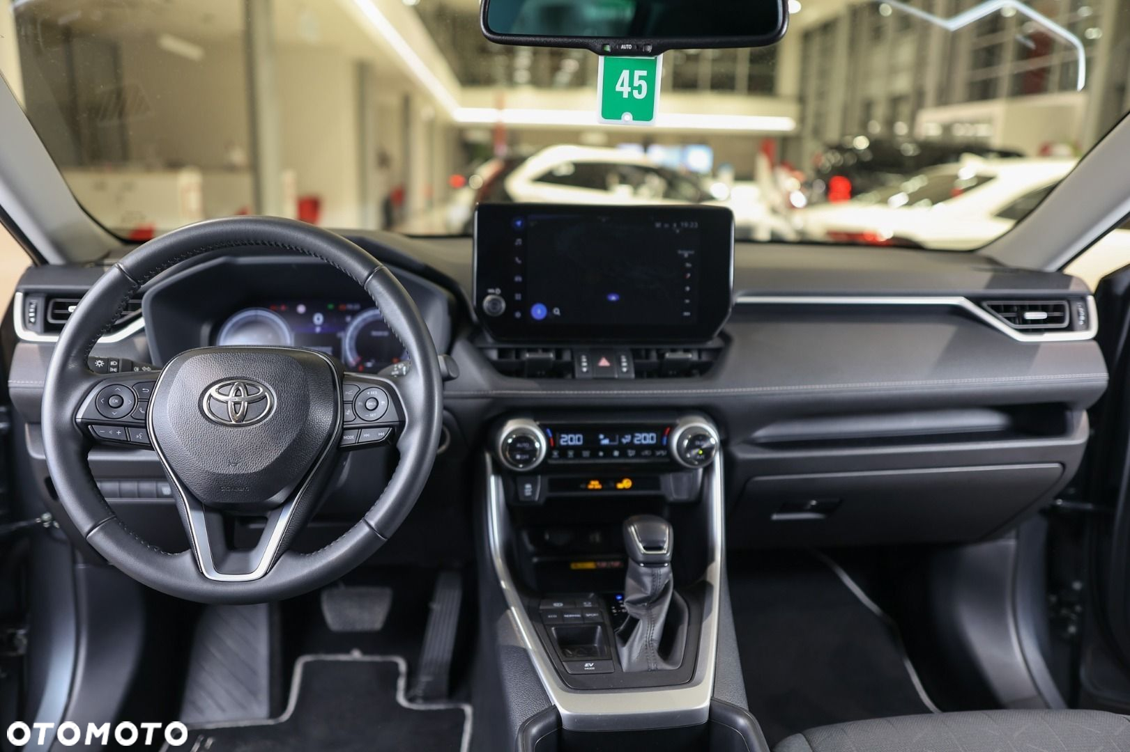 Toyota RAV4 - 7