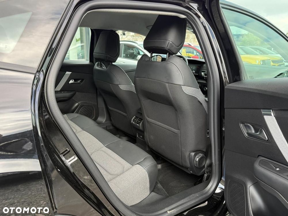 Citroën C4X 1.2 PureTech Feel Pack S&S EAT8 - 25