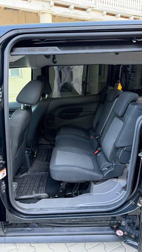 Ford Transit Connect - 6