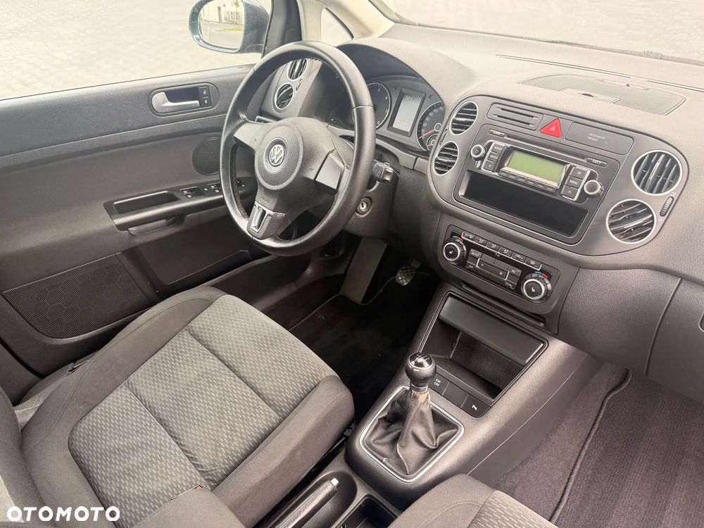 Volkswagen Golf Plus - 15