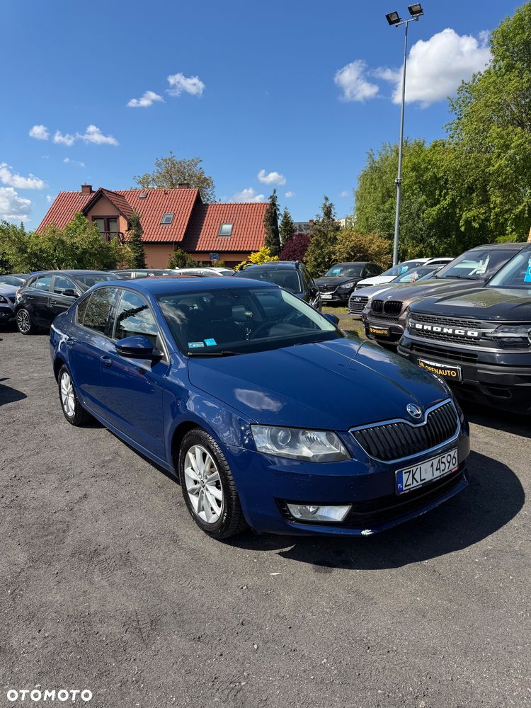 Skoda Octavia 1.6 TDI Elegance DSG - 1