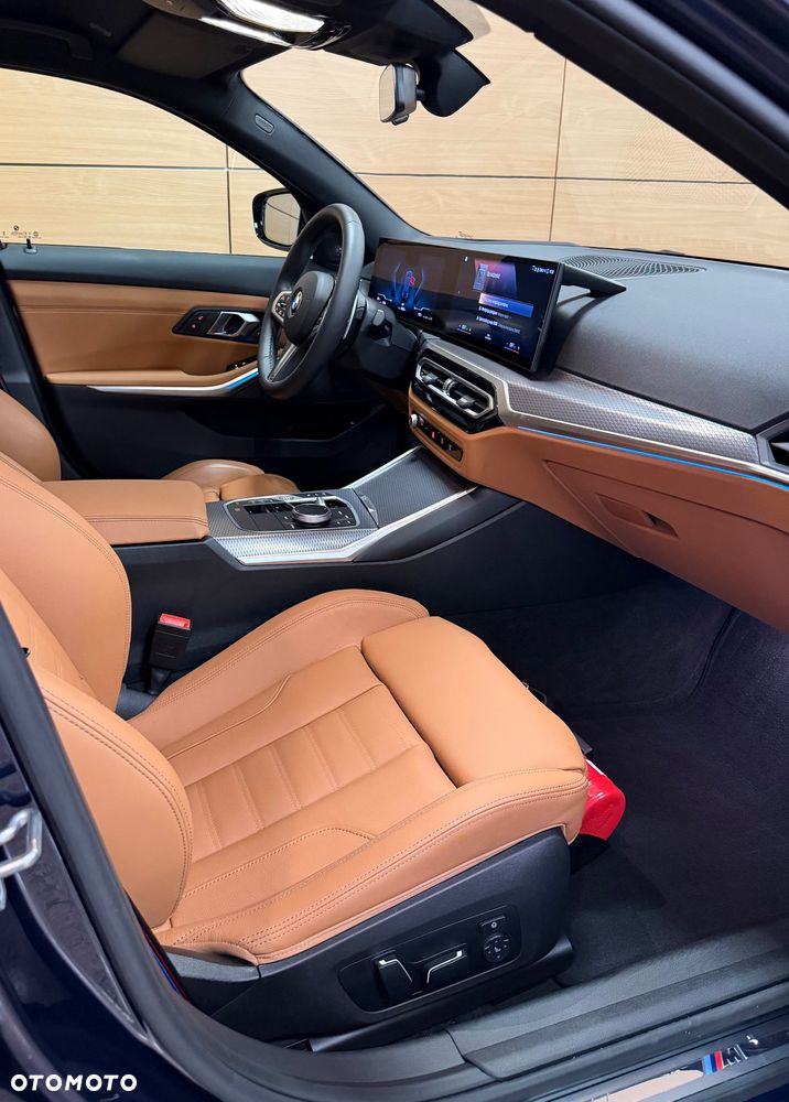 BMW Seria 3 M340i xDrive mHEV sport - 26