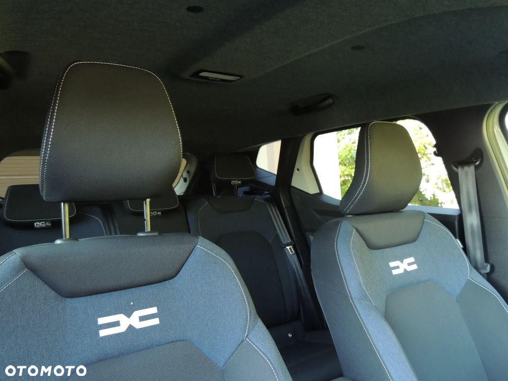 Dacia Duster 1.2 TCe mHEV Journey - 31