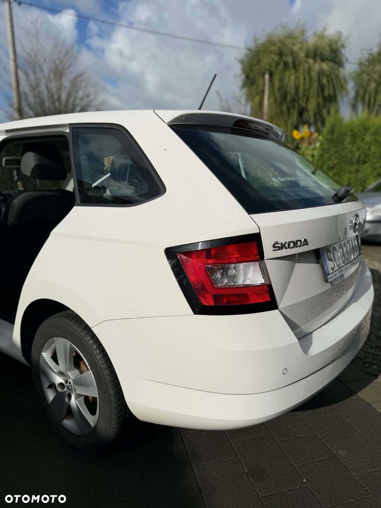 Skoda Fabia - 3