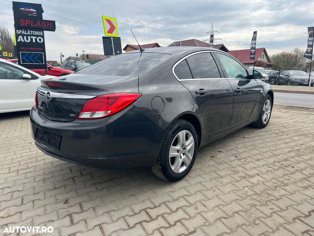 Opel Insignia 2.0 CDTi ECOTEC - 4