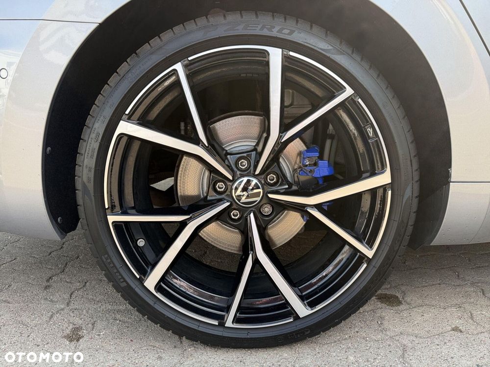 Volkswagen Arteon 2.0 TSI 4Motion R DSG - 31