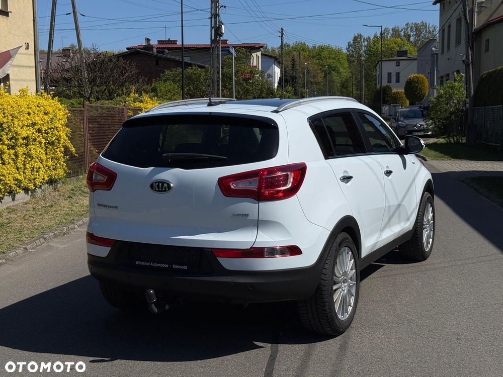Kia Sportage 2.0 CRDI 184 4WD Fifa World Cup Edition - 9