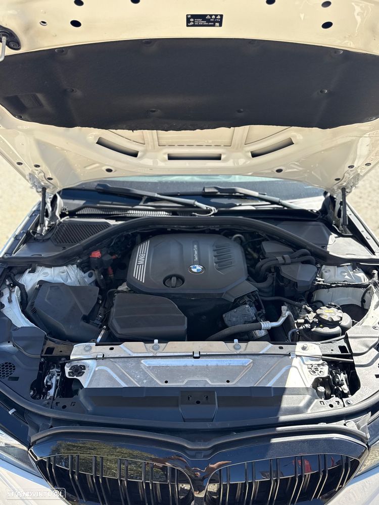 BMW 318 d Aut. M Sport - 15