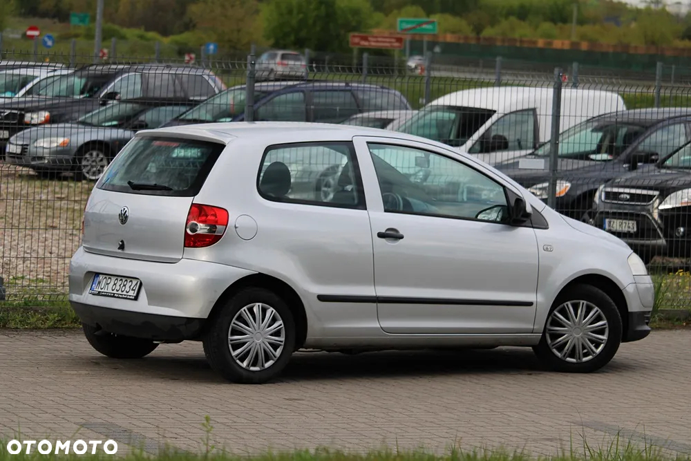 Volkswagen Fox - 12