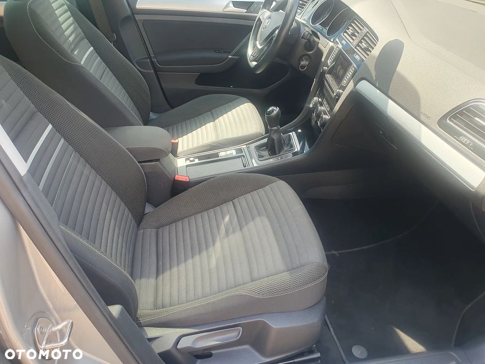 Volkswagen Golf 1.6 BlueTDI Cup - 6