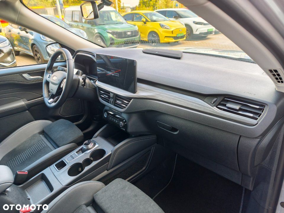 Ford Kuga - 14