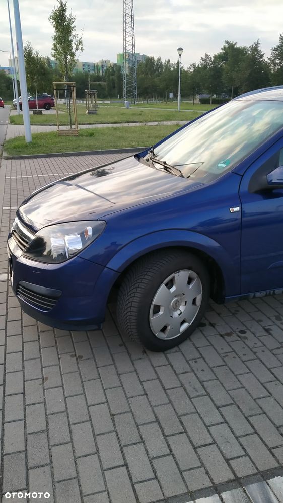 Opel Astra 1.9 CDTI - 2