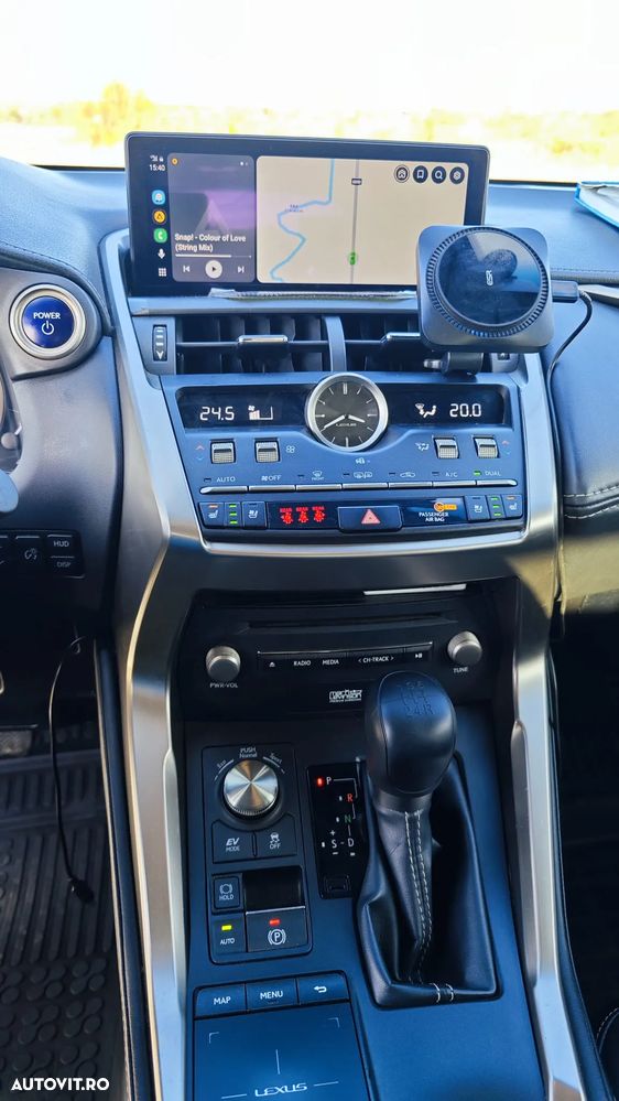 Lexus Seria NX 300h AWD Luxury - 16