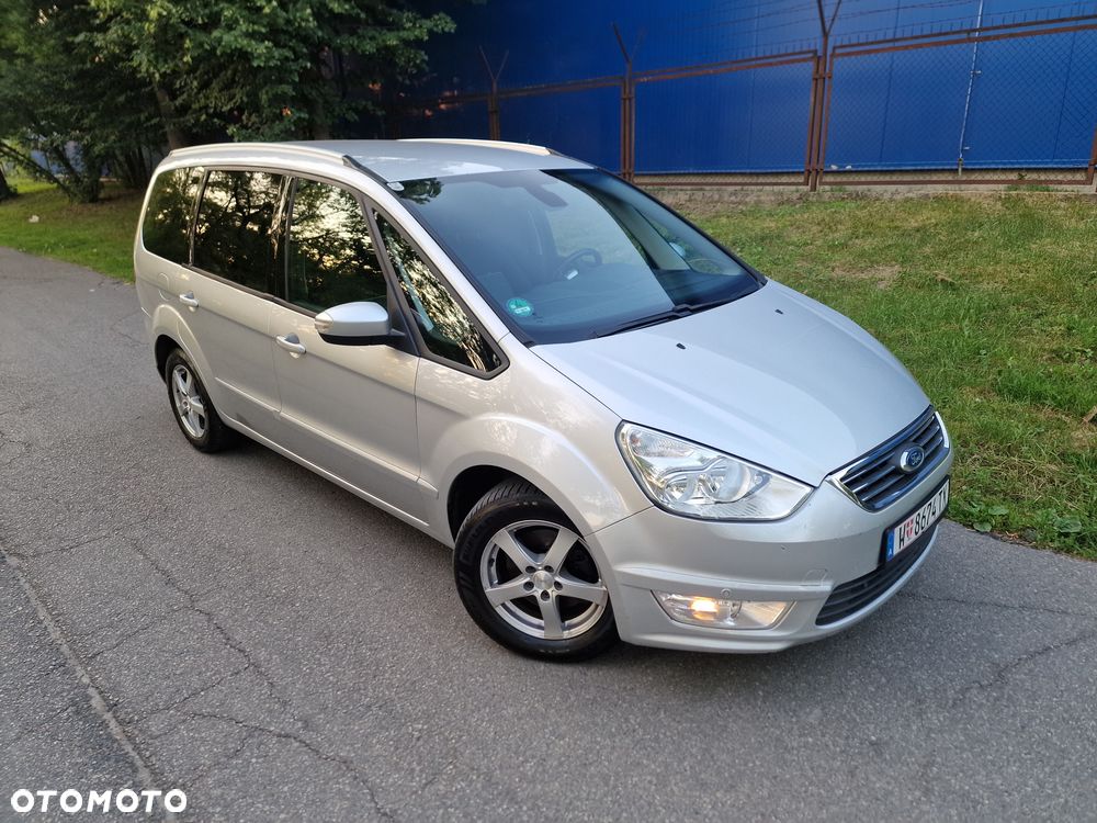 Ford Galaxy 2.0 TDCi DPF Titanium - 11