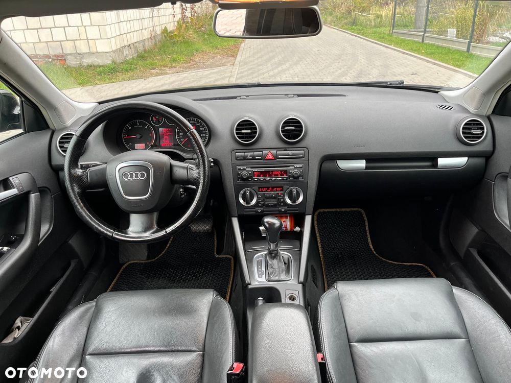 Audi A3 Sportback 2.0 TDI Ambiente S tronic - 6