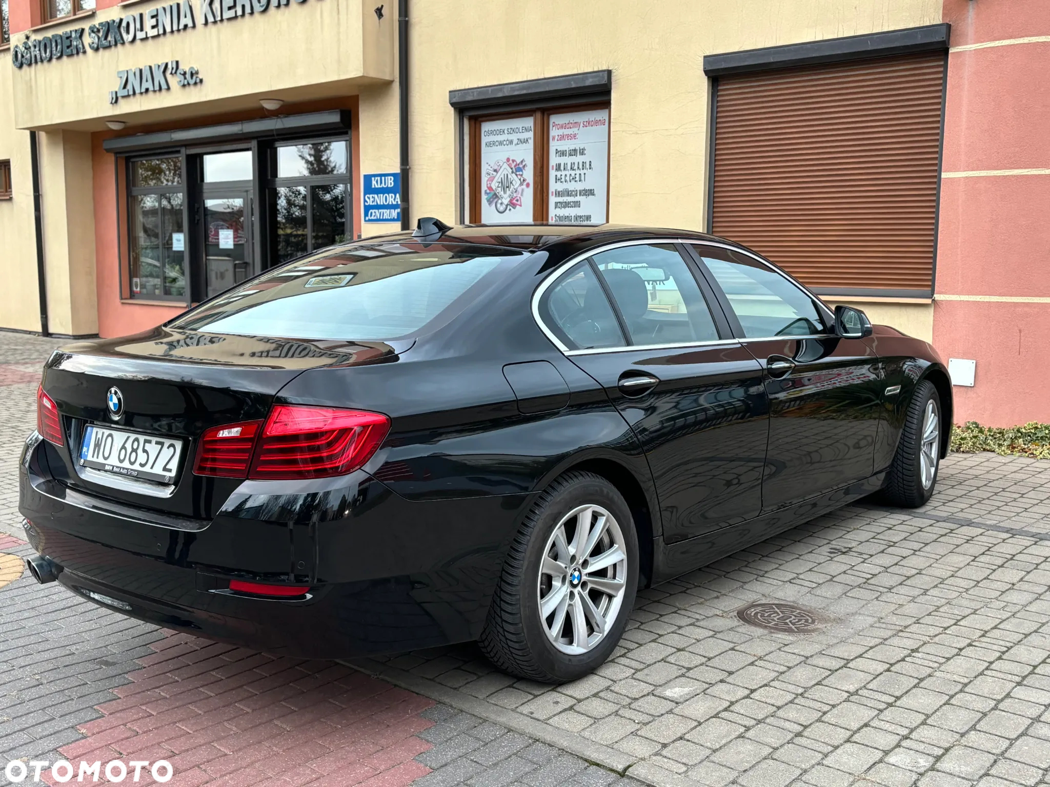 BMW Seria 5 525d - 2