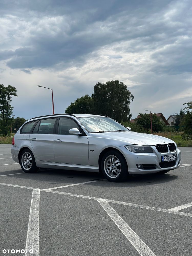 BMW Seria 3 318d DPF - 7