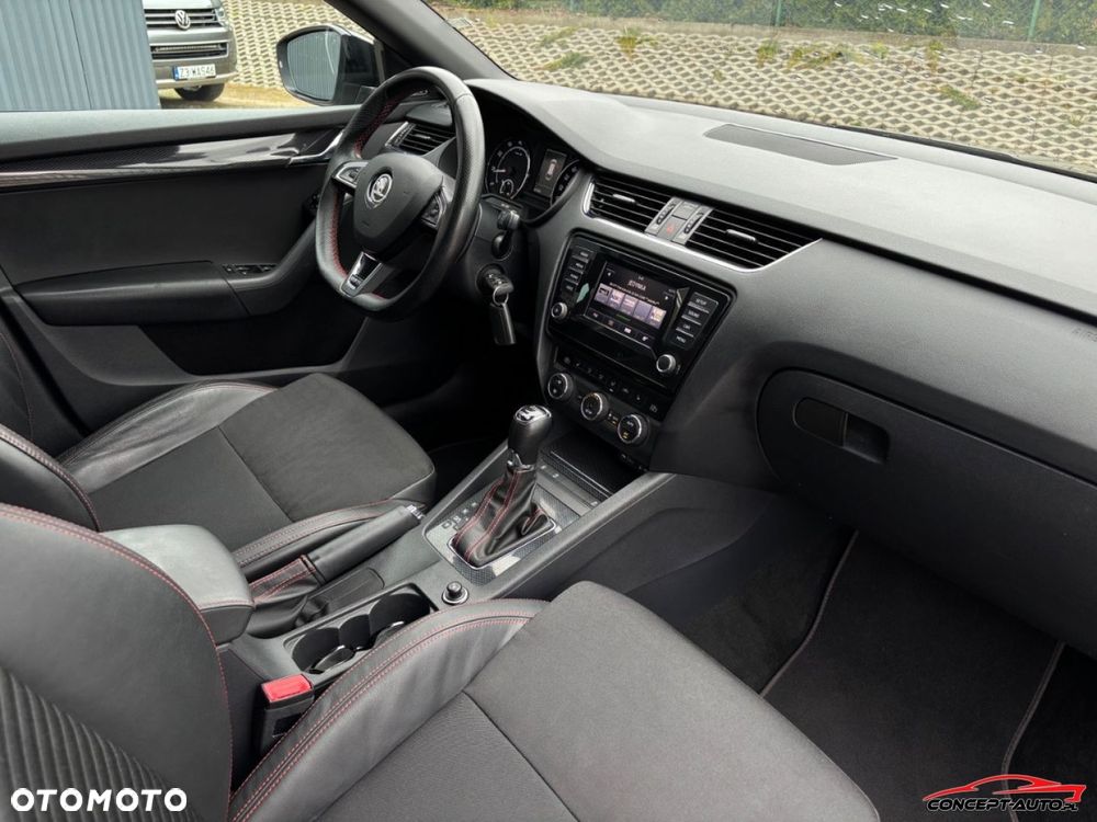 Skoda Octavia 2.0 TSI RS DSG - 22