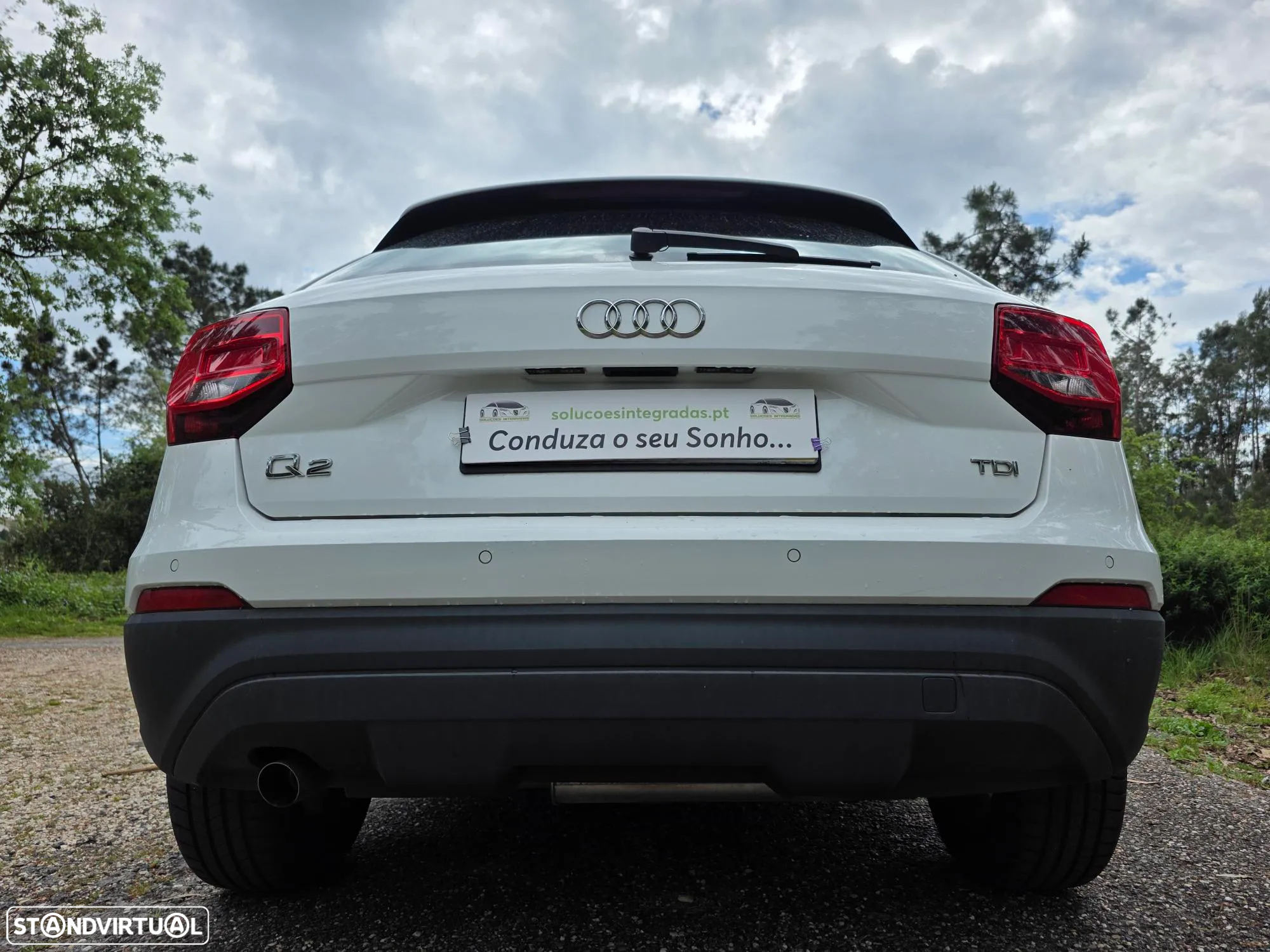 Audi Q2 1.6 TDI Design - 12