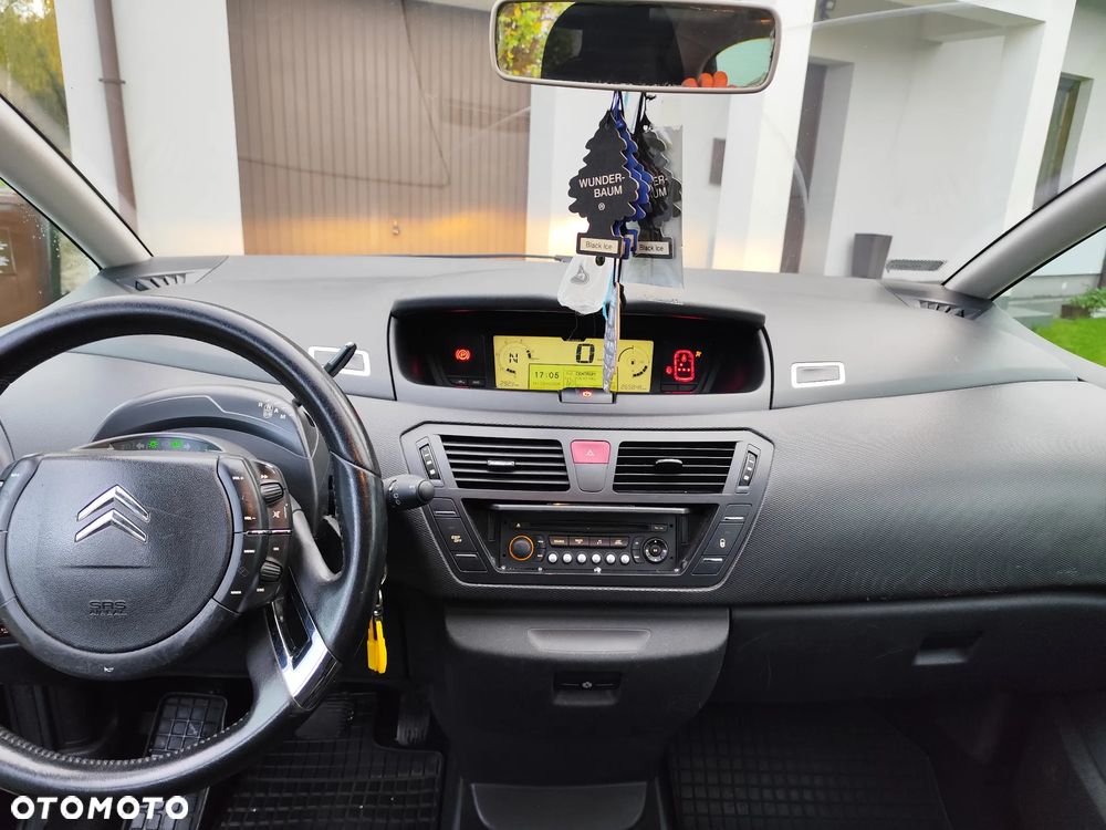 Citroën C4 Picasso - 8