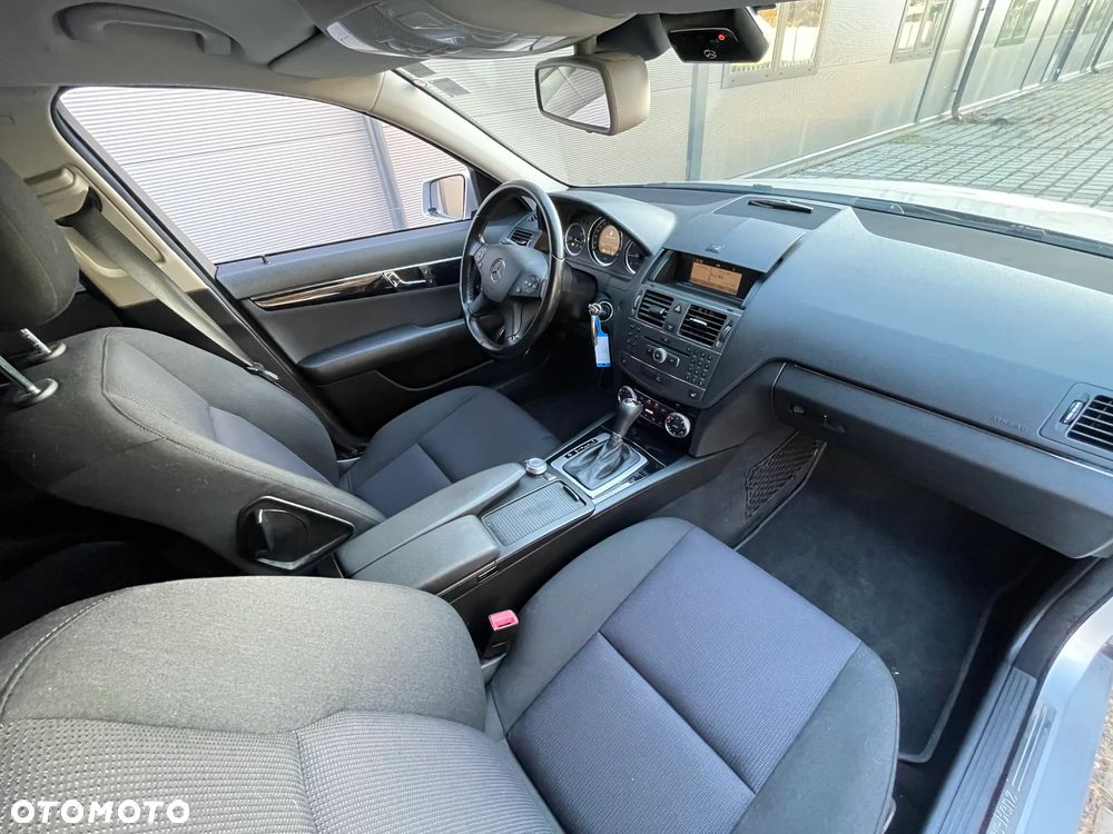 Mercedes-Benz Klasa C - 26