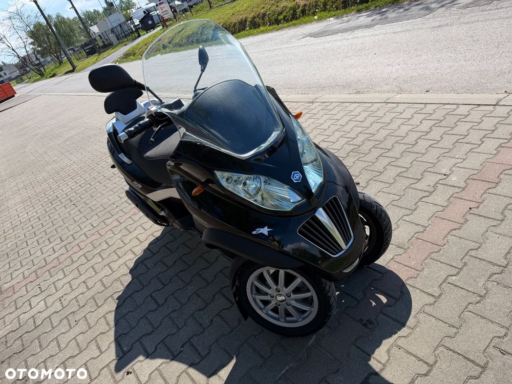Piaggio MP-3 - 3