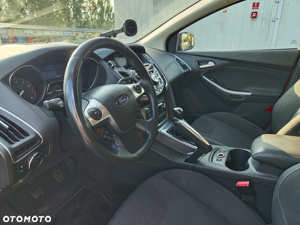 Ford Focus 1.6 EcoBoost Edition - 14