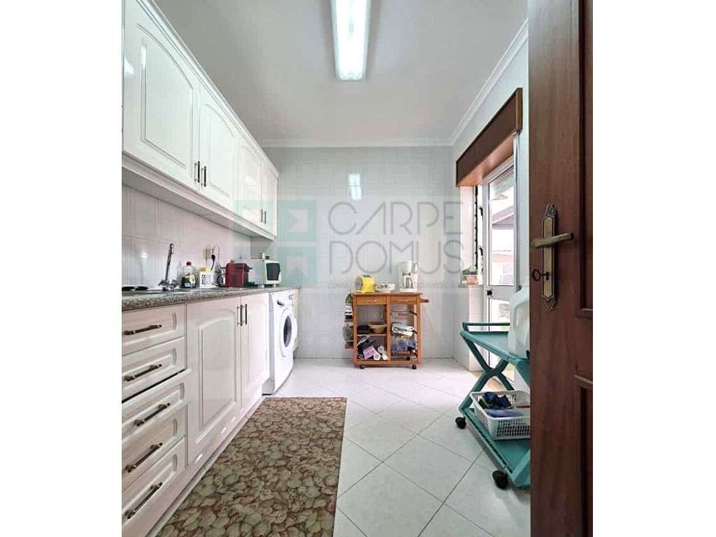 T2 com 116m² + garagem | Centro de Monte Gordo a poucos minutos da ... - Grande imagem: 5/12