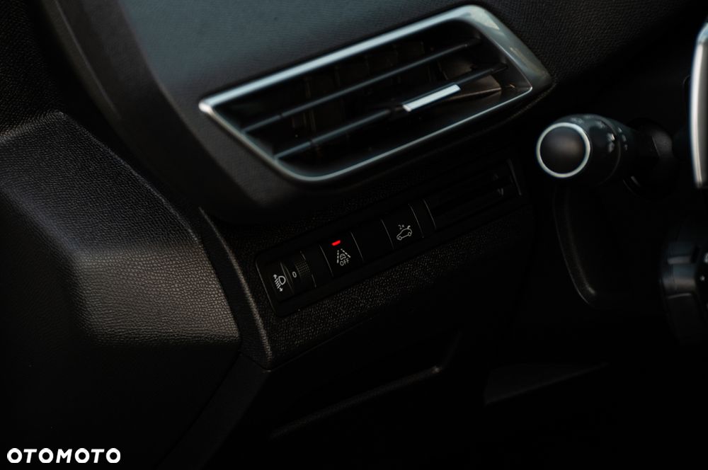 Peugeot 5008 2.0 BlueHDI GT S&S EAT8 - 38