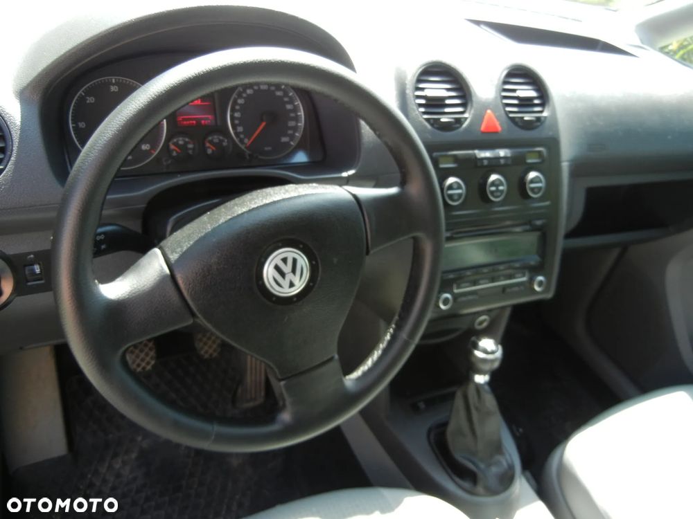 Volkswagen Caddy - 20
