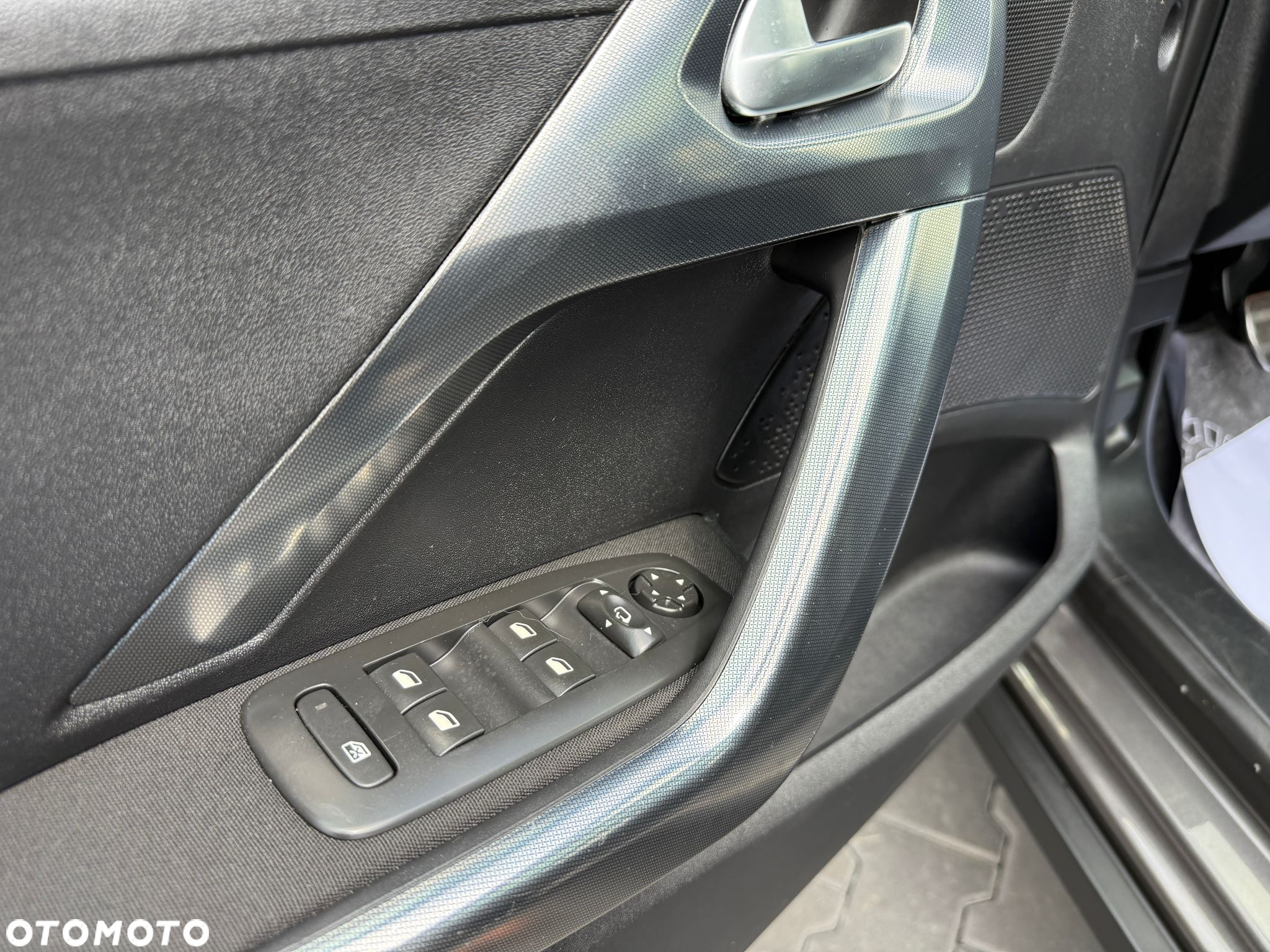 Peugeot 2008 PureTech 110 Stop&Start Crossway - 13